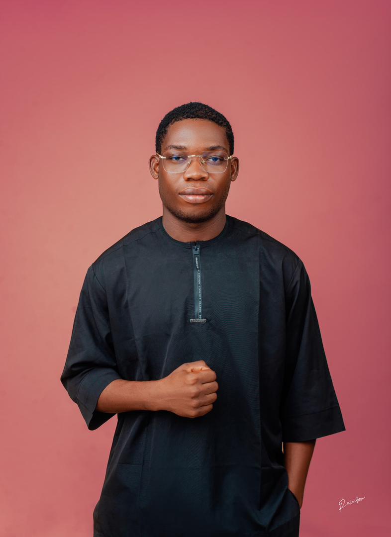 Olaniyan R. Tomiwa