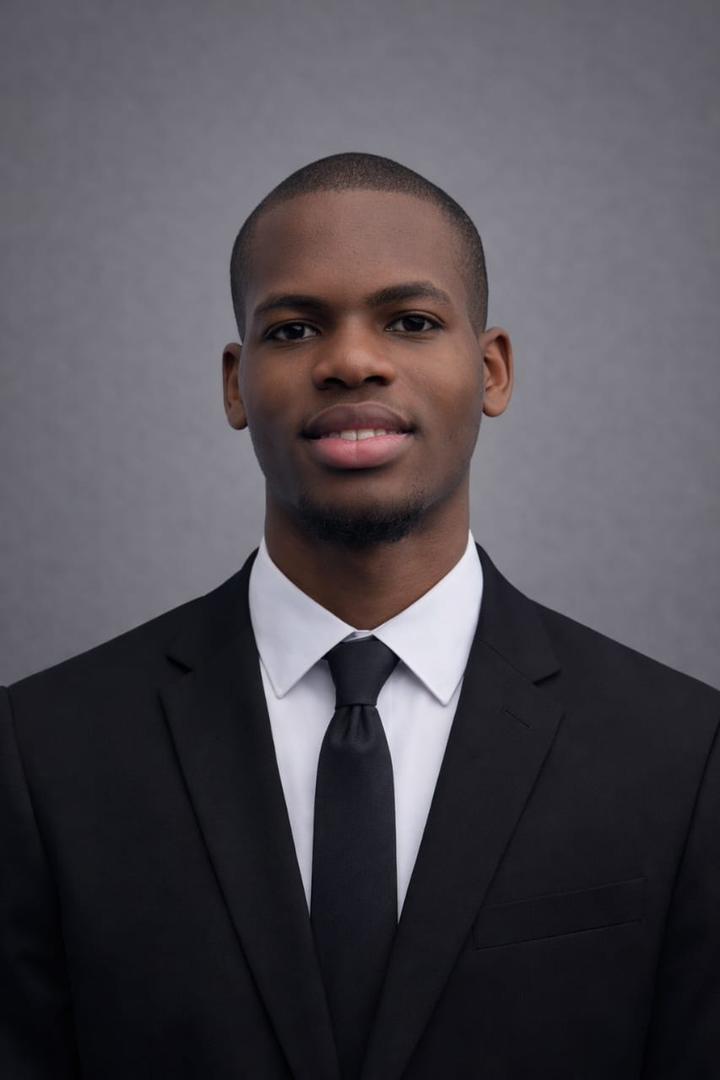 Chukwuemeka D. Praise